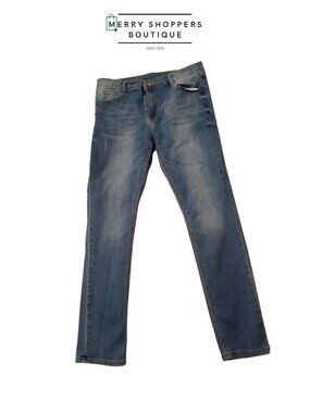 Light-Wash Skinny Jeans